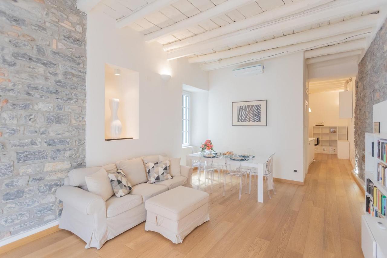 Wine Not Apartment In Como City Centre Ngoại thất bức ảnh