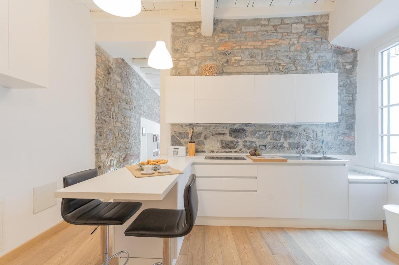Wine Not Apartment In Como City Centre Ngoại thất bức ảnh