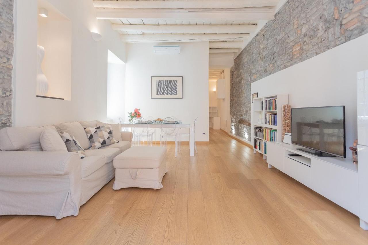 Wine Not Apartment In Como City Centre Ngoại thất bức ảnh