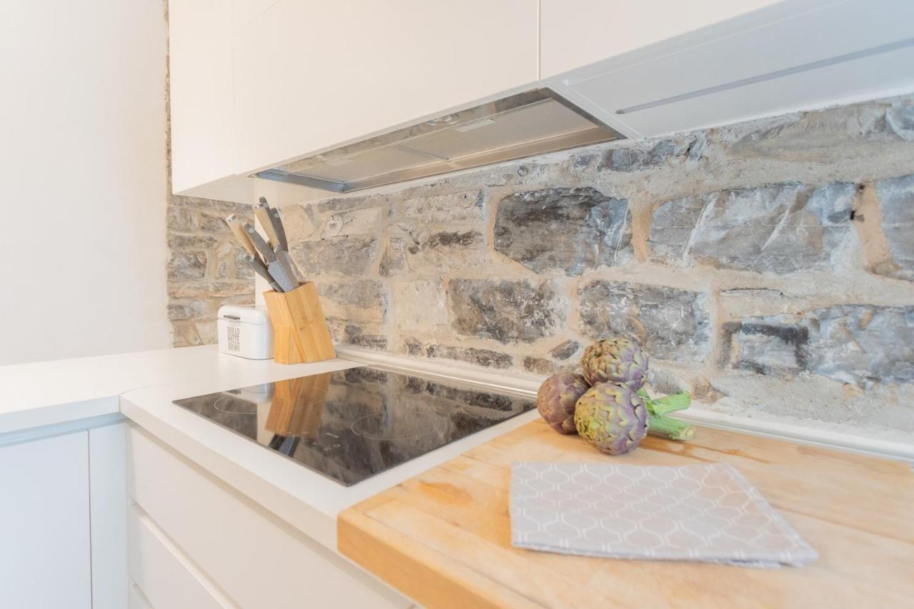 Wine Not Apartment In Como City Centre Ngoại thất bức ảnh